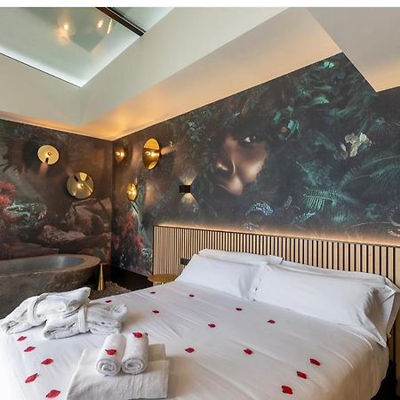 Lo Hotel Del Poblet El Poble Nou del Delta Exteriör bild